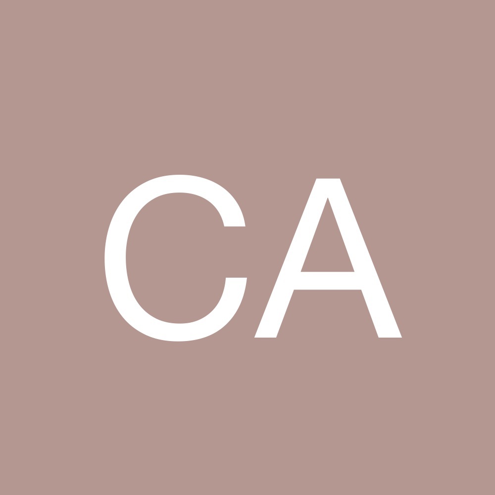 Meet your Posher, Cassi